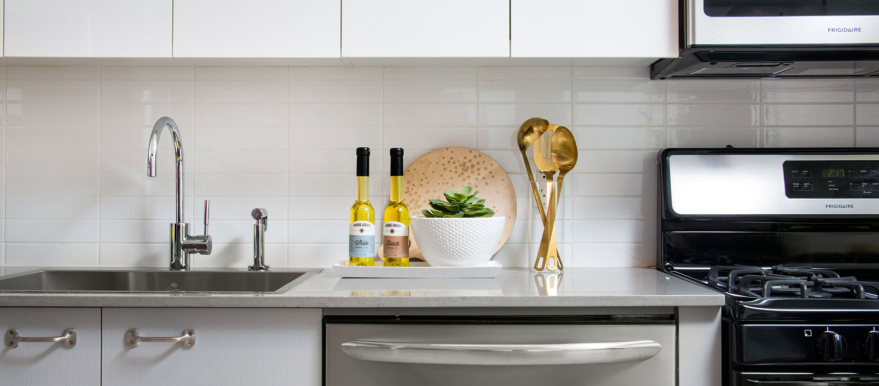 luna lic kitchen counter tops